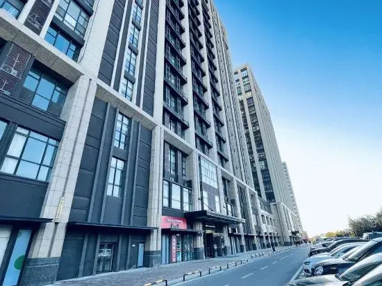 yueting Apartment (Qingdao Jinshui Road Shop)