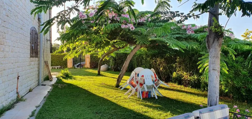 5 bedrooms villa in marina 5 lake view