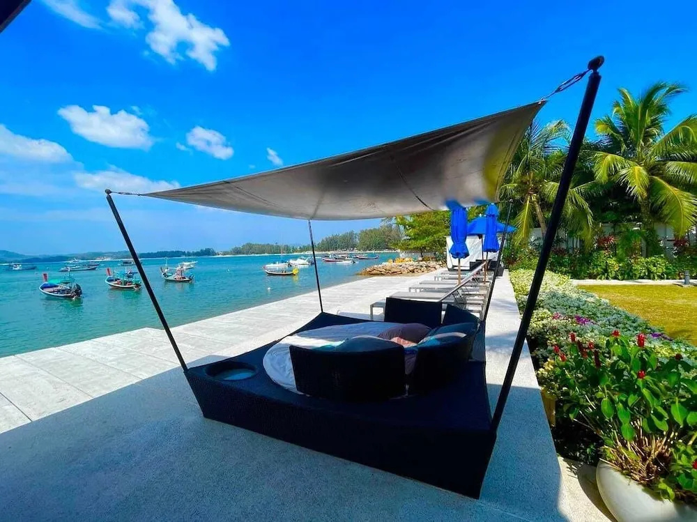 BangTao Beachfront by Lofty