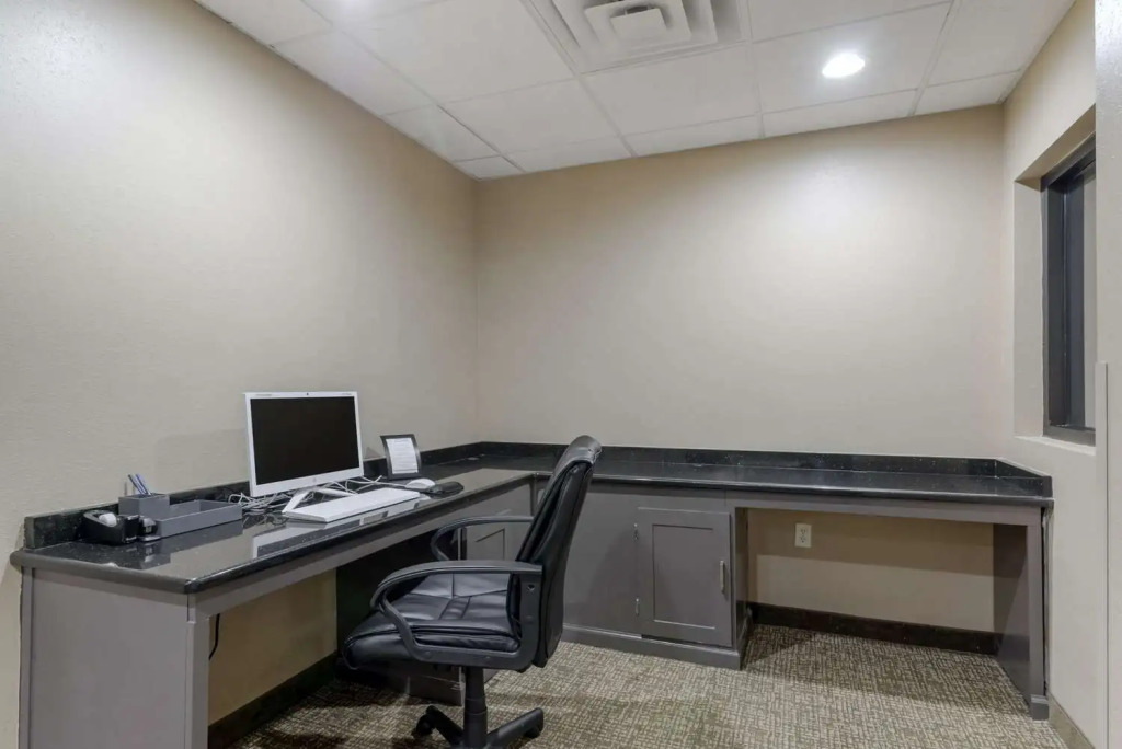Comfort Suites Columbus State University Area