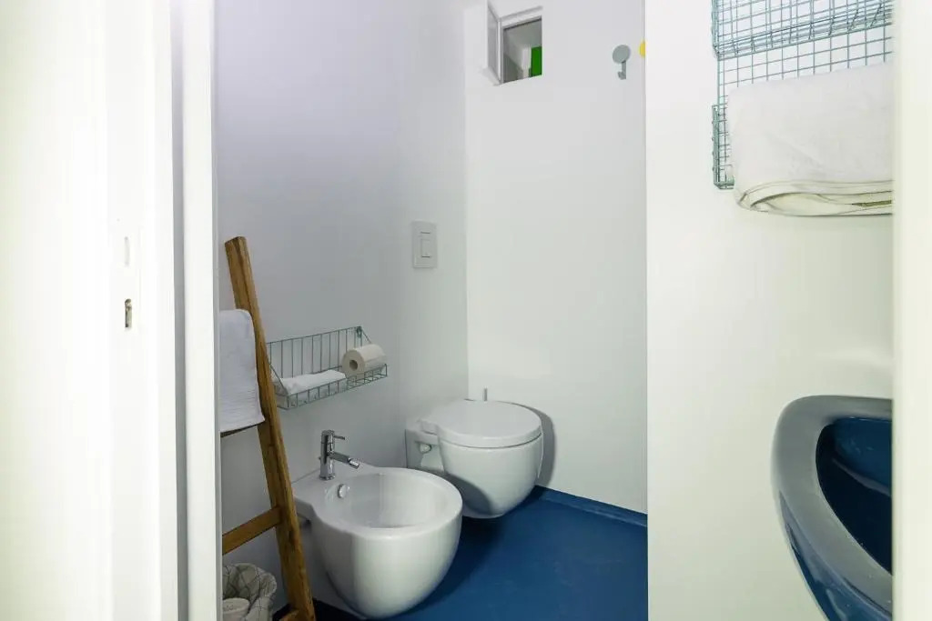Boat Design Studio Apartment