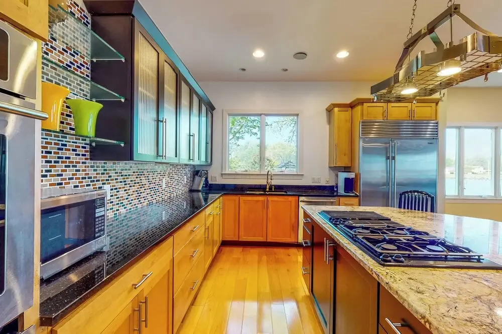 4BR House Winchester Creek Estate