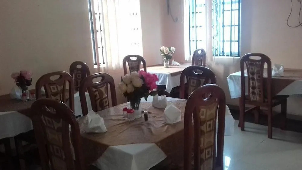 Sumed Suites Annex