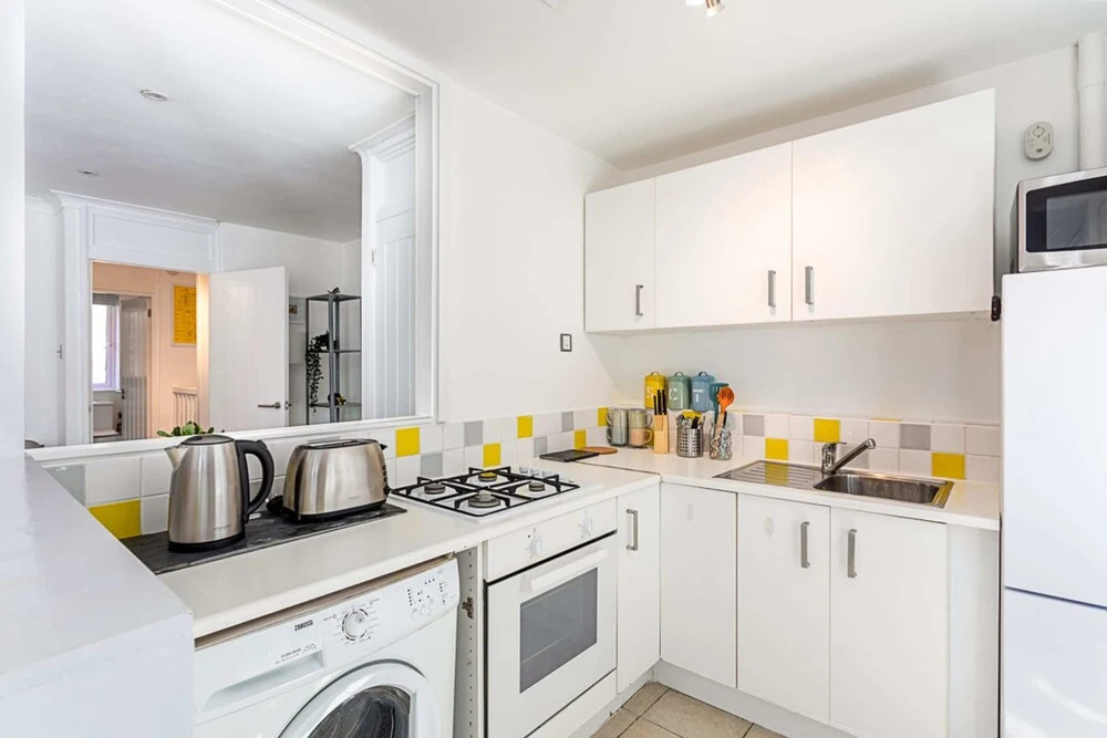 Bright & Cosy One-bed Apartment