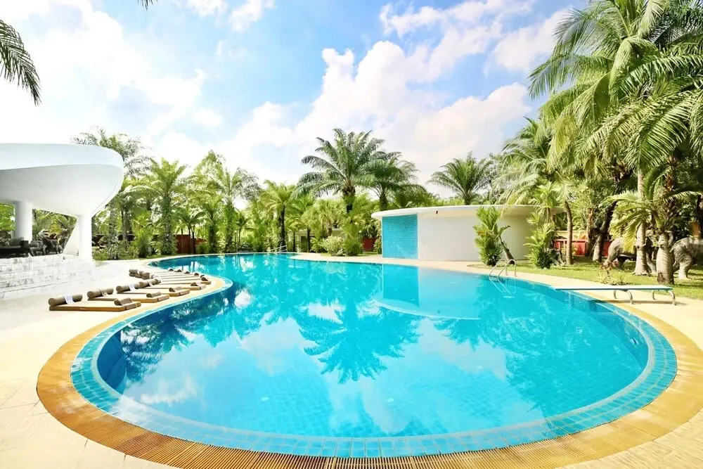 Thaillywood Luxury Palace Unique In Pattaya