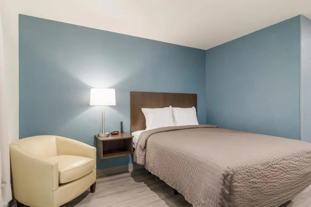 WoodSpring Suites Greensboro - High Point North