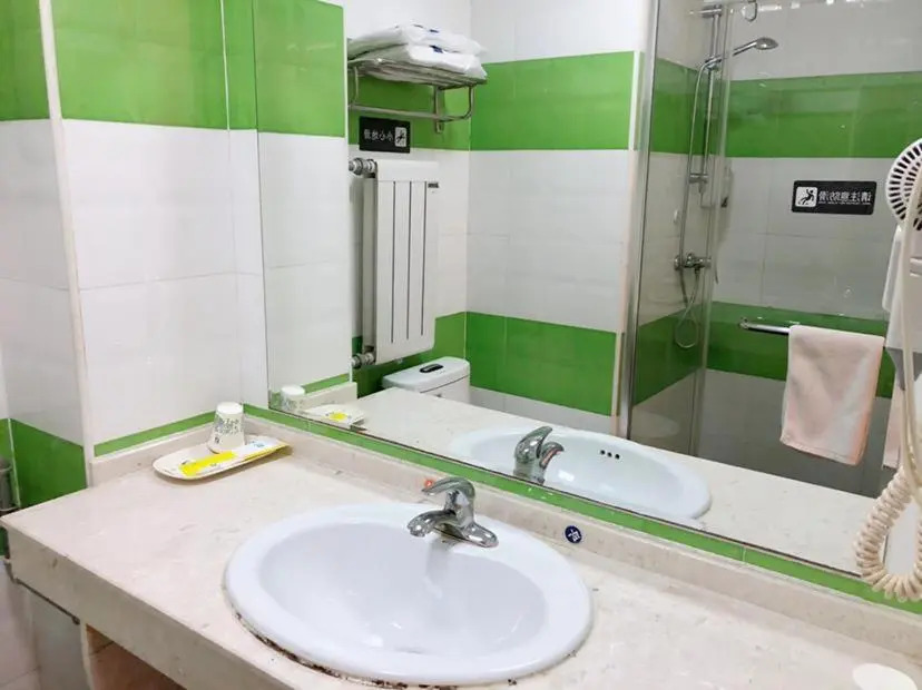 7 Days Inn Tianjin Wuqing High-speed Railway Station Shangdong Jin Street
