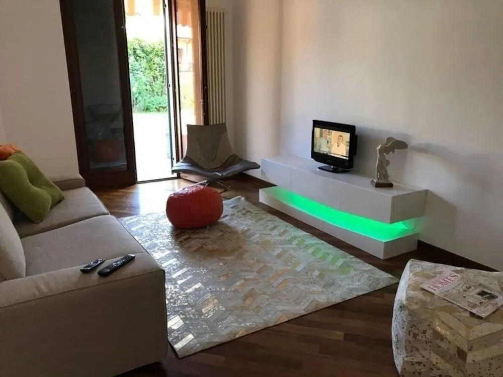 Charming 3 Bedroom Villa in Calmasino