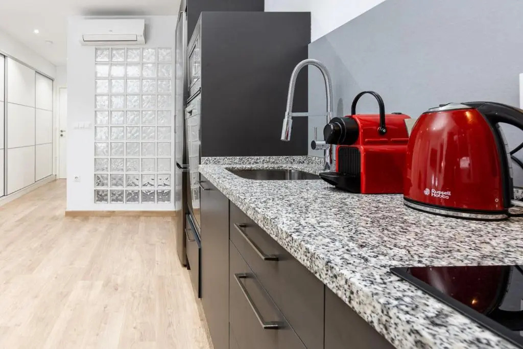 Pinzon Studios & Penthouse