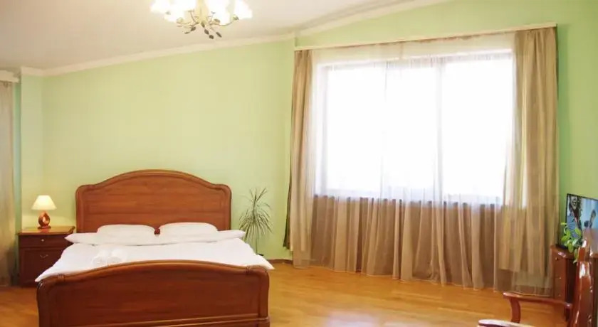 Hostel Estate 2