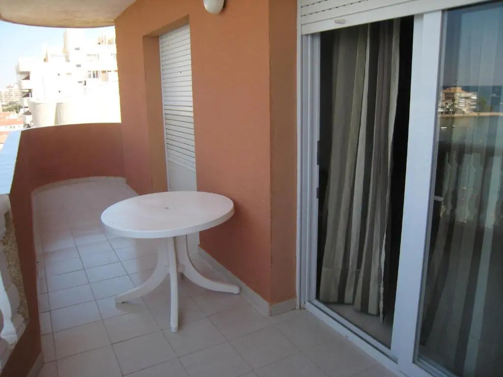 Apartamentos Turísticos Hawaii 4-5