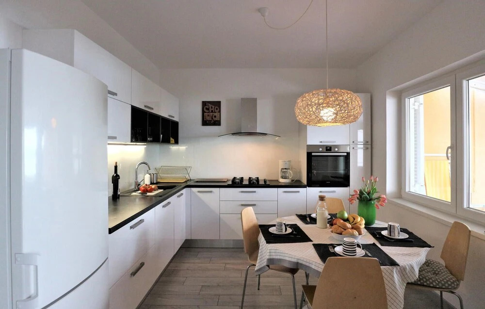 Awesome Home in Matulji With Wifi, Outdoor Swimming Pool and 3 Bedrooms