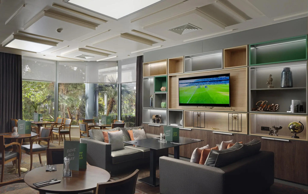 Holiday Inn Athens Attica Av, Airport W. by IHG