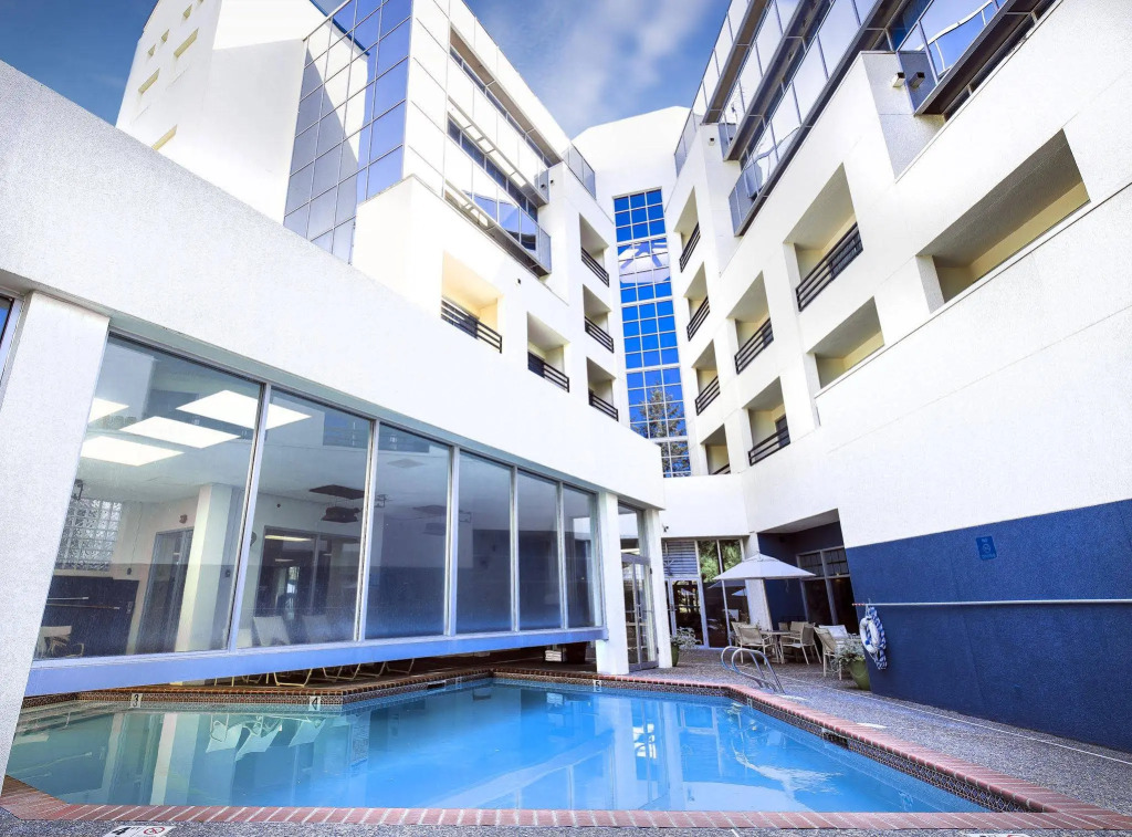 AC Hotel by Marriott Portland Lake Oswego