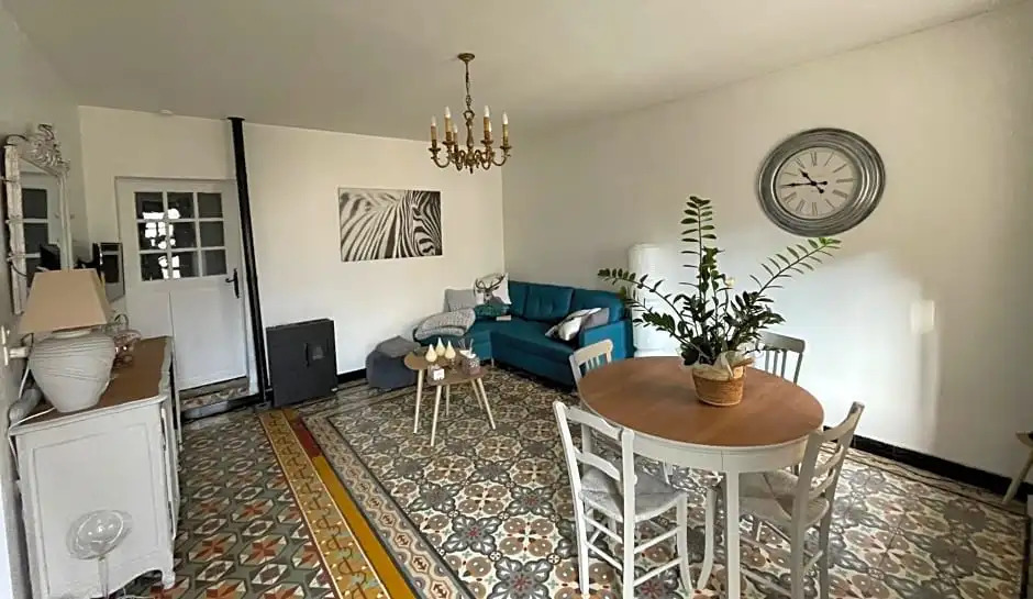 Chez Tatie Ménie