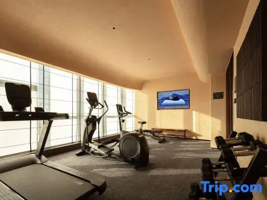 Atour Hotel Wenzhou South Station Yintai Department jianye Store