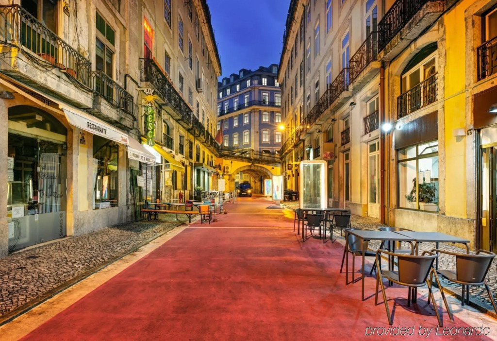 Lx Boutique Hotel