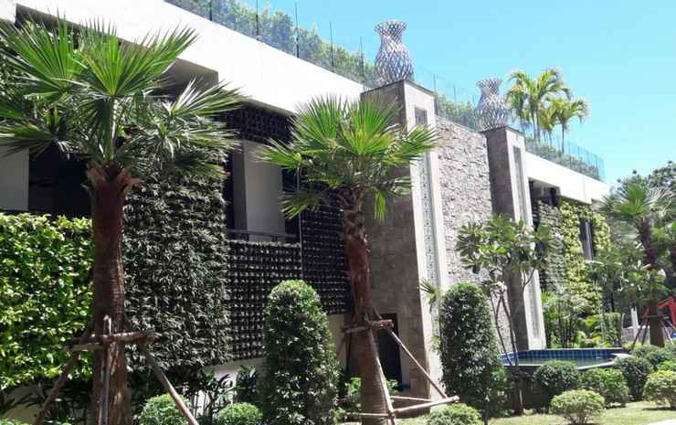 Peak Towers Condominium
