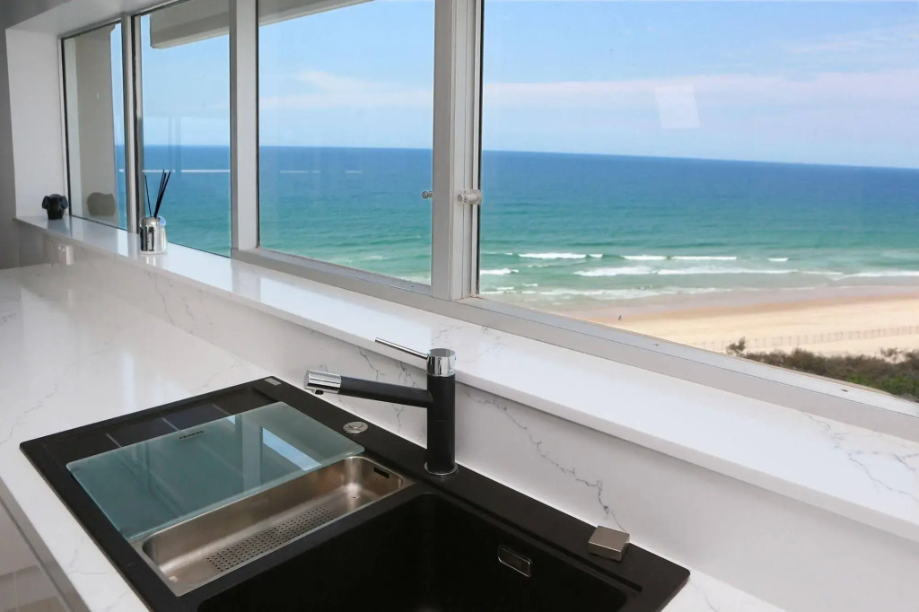 Narrowneck Court Holiday Apartments