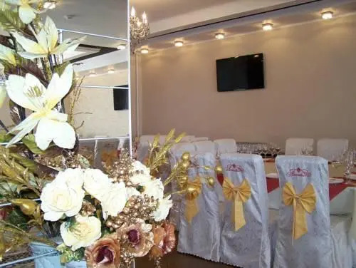 Ainaline Hotel