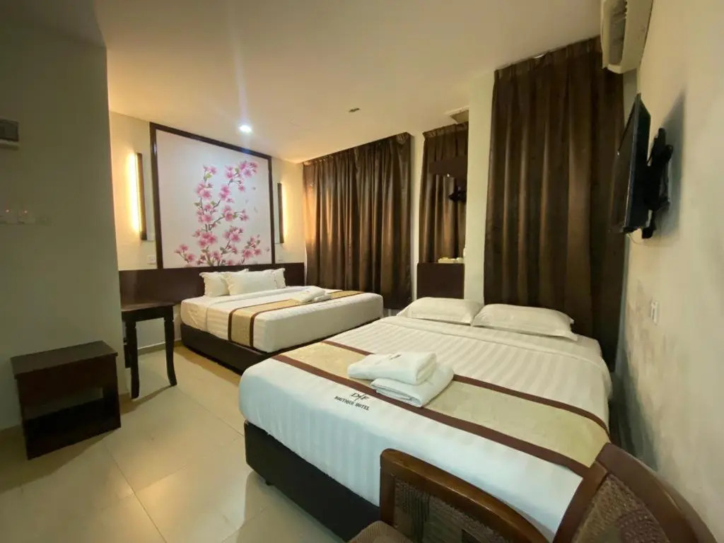 D&F BOUTIQUE HOTEL SENAWANG