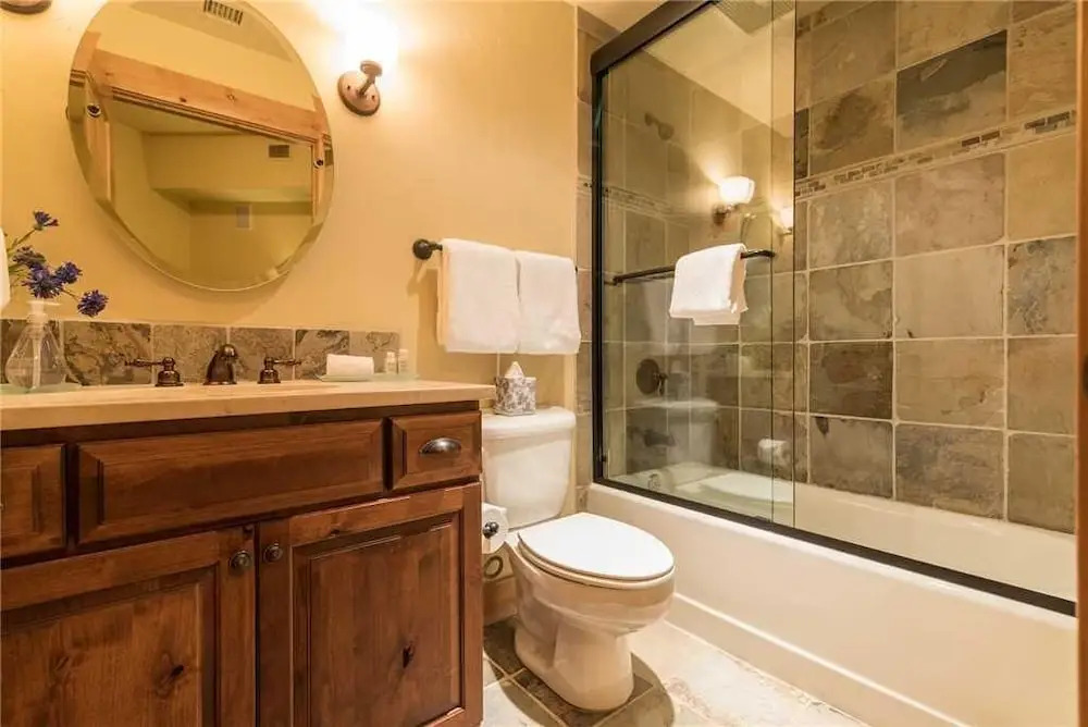 6307 Bear Lodge, Trappeur's Crossing Apartment 3