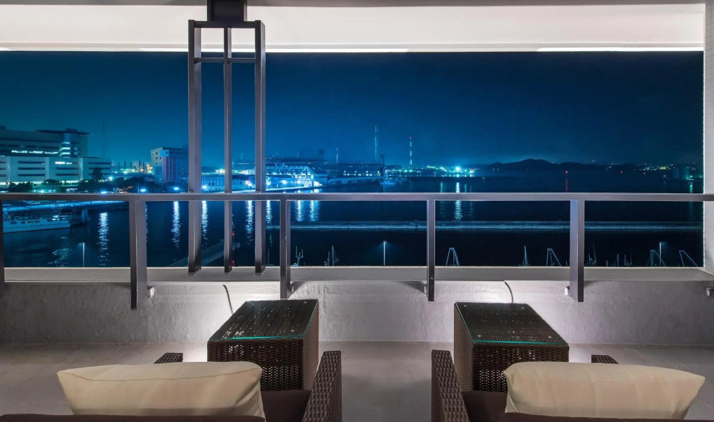HOTEL C. KOKURA-BAY