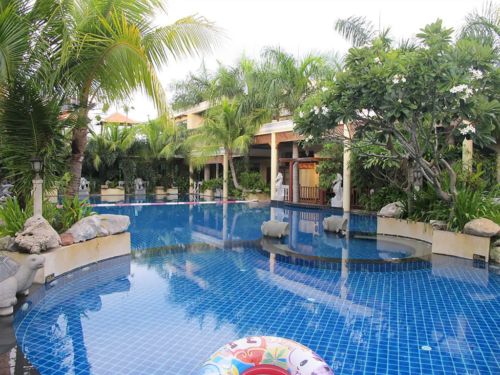 Mae Pim Resort Hotel