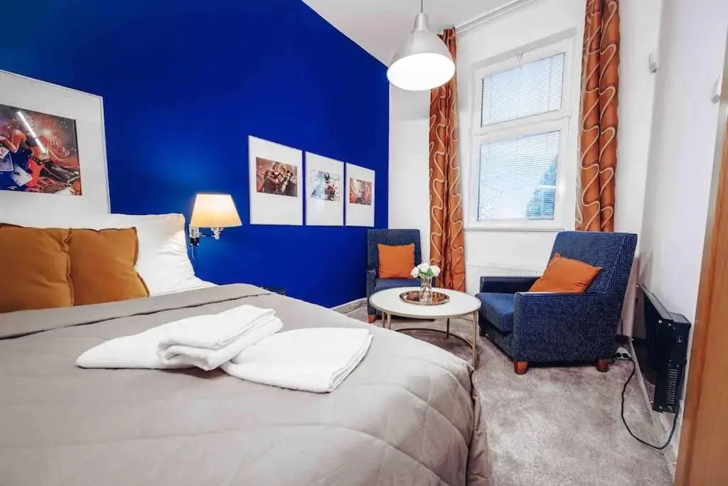 Wagner Stays - Bonni - Unique apartment with private pool, cinema, SPA