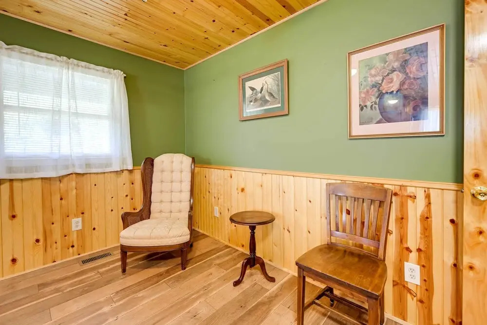 Hot Tub & Fire Pit: Pet-friendly Clayton Escape!