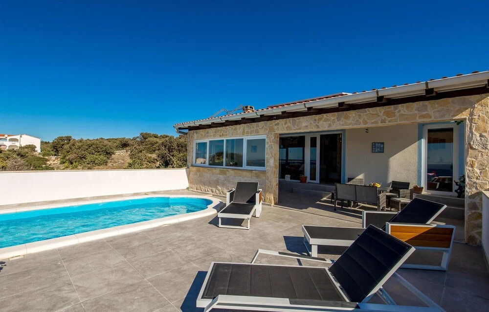 Beautiful Home in Mandre With Wifi and 3 Bedrooms