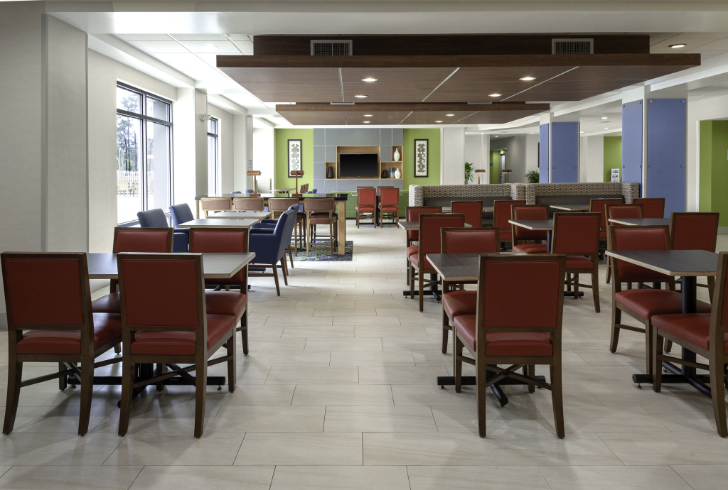 Holiday Inn Express Myrtle Beach-Broadway at the Beach by IHG