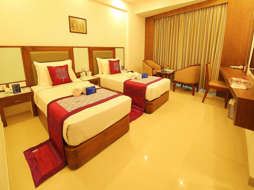 Oyo Premium Alleppey Iron Bridge
