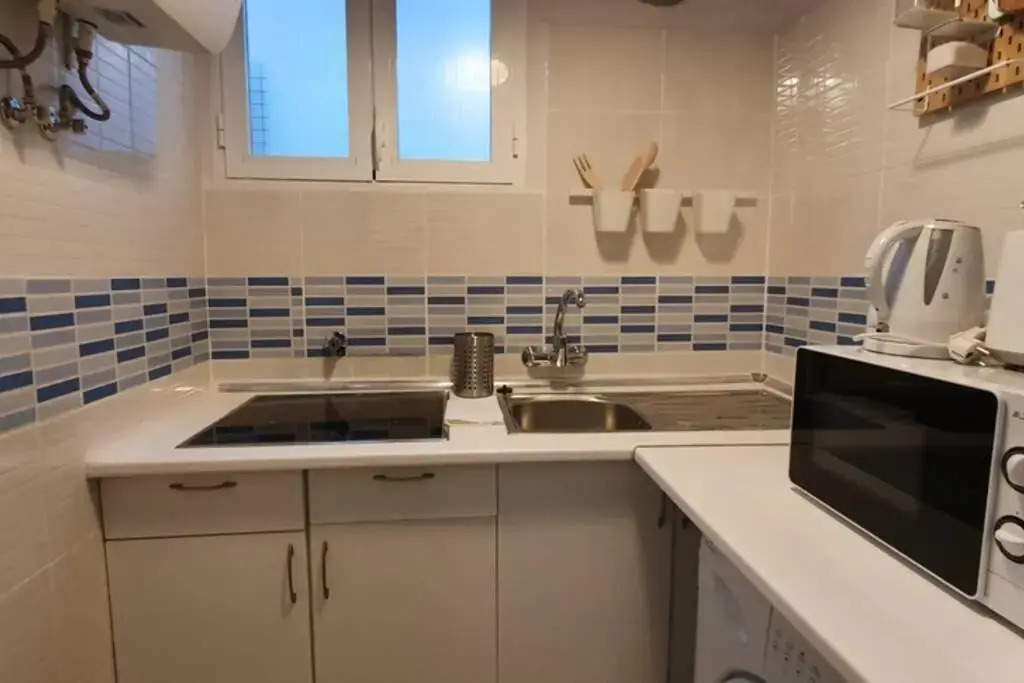 Apartamento suite San Roque. Street Lecha Marzo.