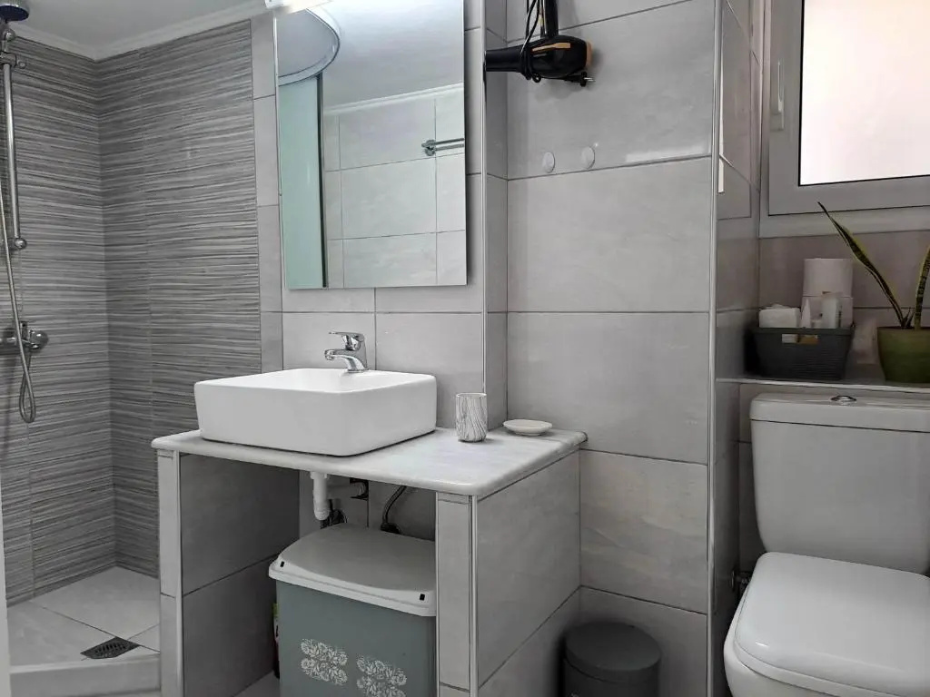 Cozy Apartment in Nea Palatia-Oropos