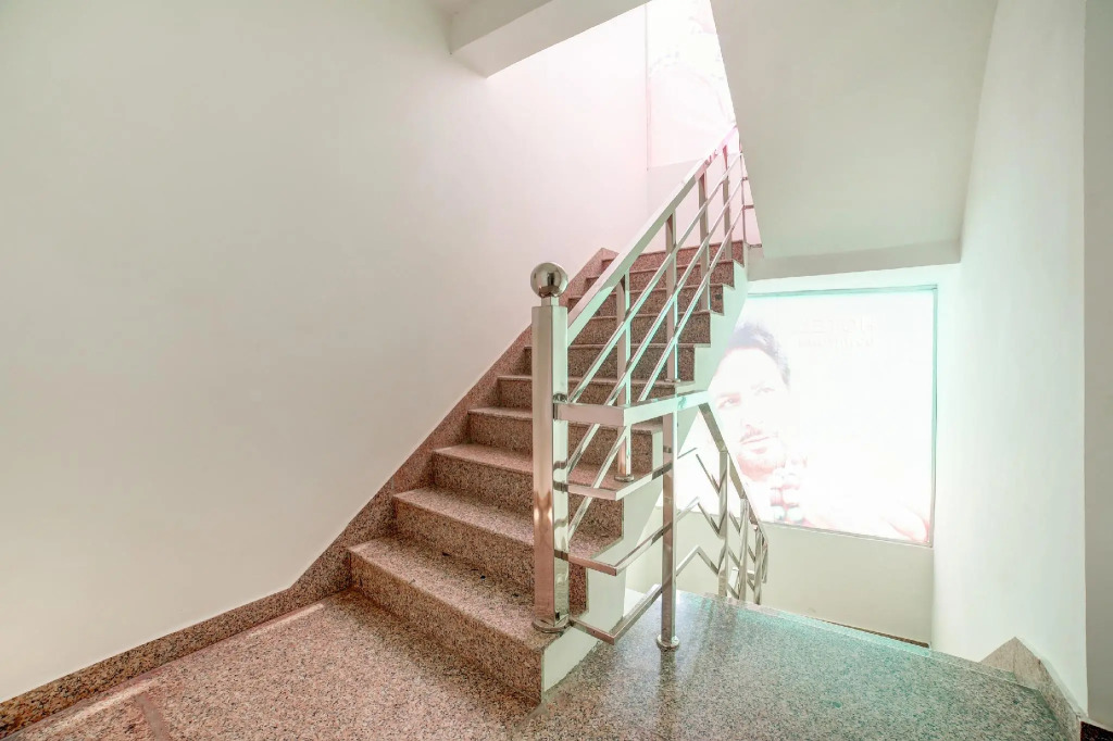 OYO 75995 Hotel Downtown