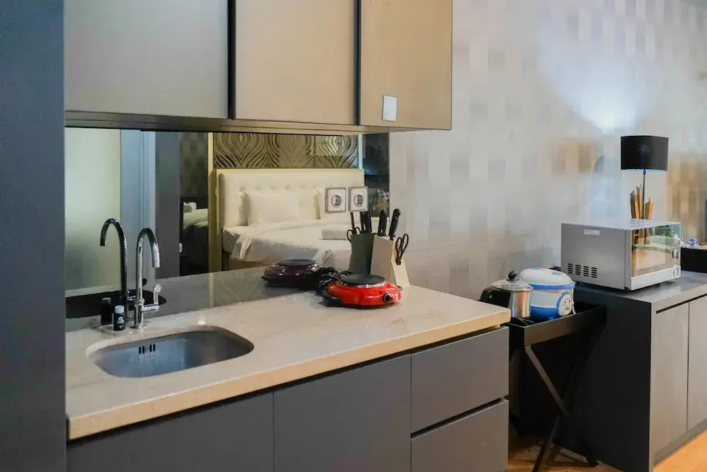 Spacious Studio with Sofa Bed @ Ancol Mansion Apartment
