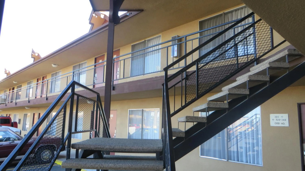 Hotel Salina Beaumont CA