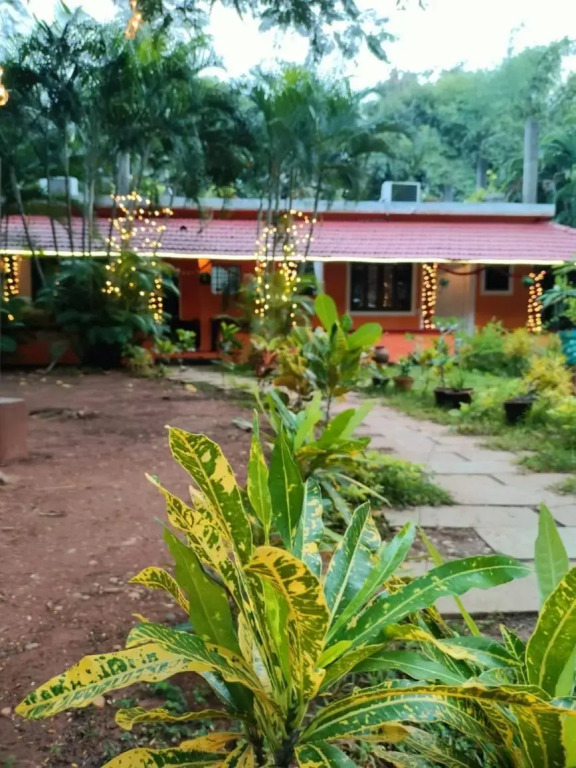 Paradise Vana Vilasa Homestay with Swimming pool