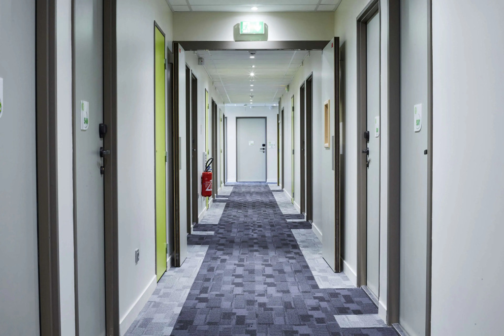 Campanile PRIME - Paris Saclay