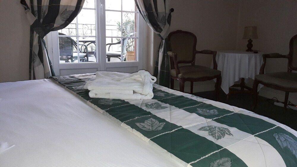 LOGIS - Hôtel & Restaurant Le Gonfalon
