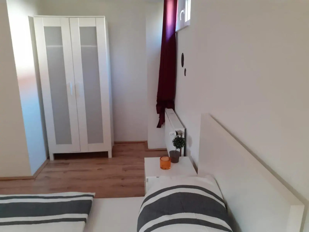 Souterrain Apartment Laatzen