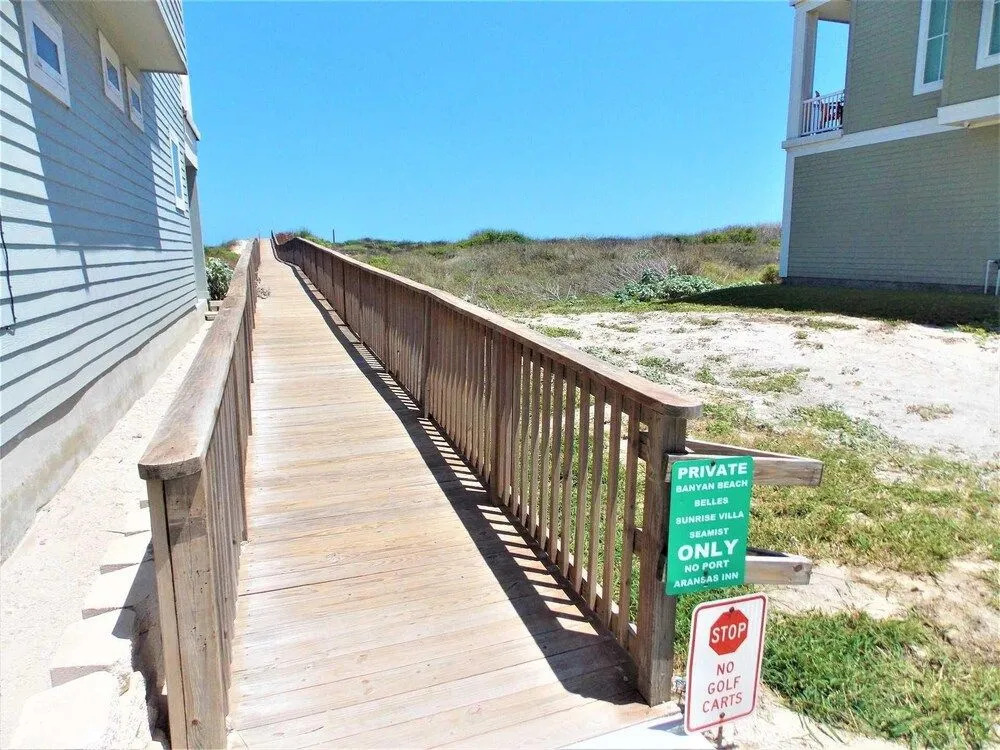 Seamist - 1 Br Condo