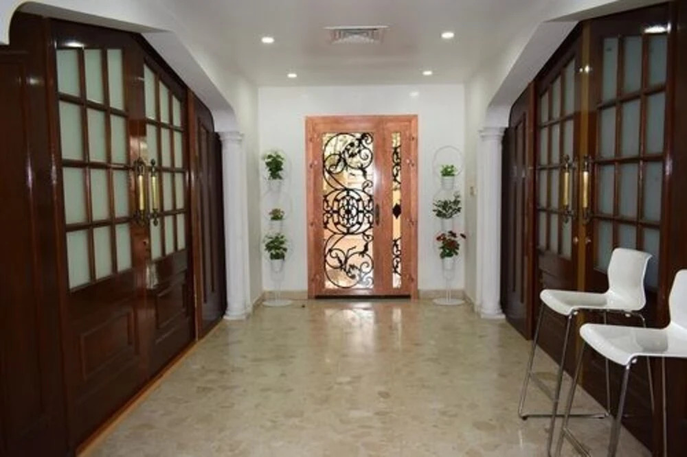 Studio Room in Corniche