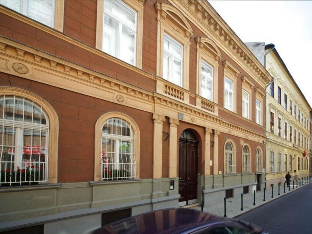 Beletage-Boutique Hotel