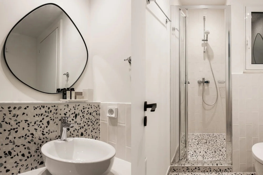 Dazzling 1BR Apartment in Koukaki