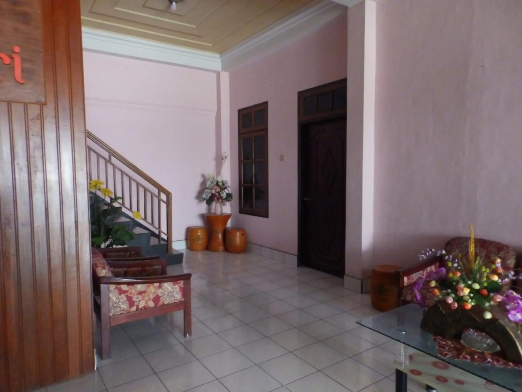Bahari Family Hotel