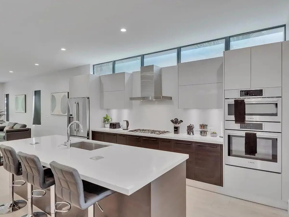 New Luxurious Home 3 Min to Beach Walk to Las Olas