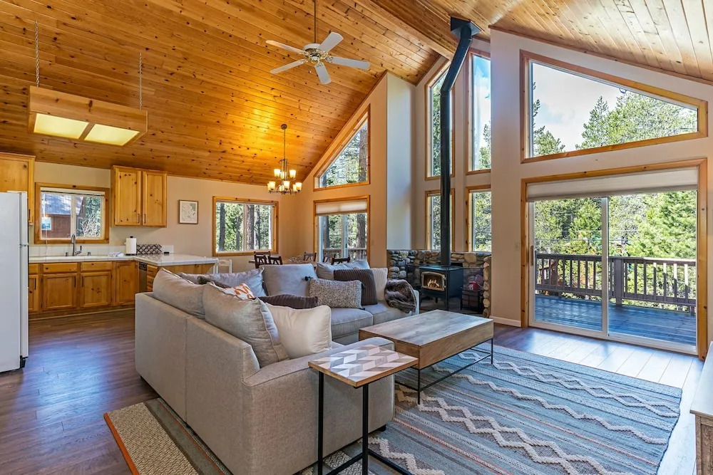 Sierra Haven by Tahoe Mountain Properties
