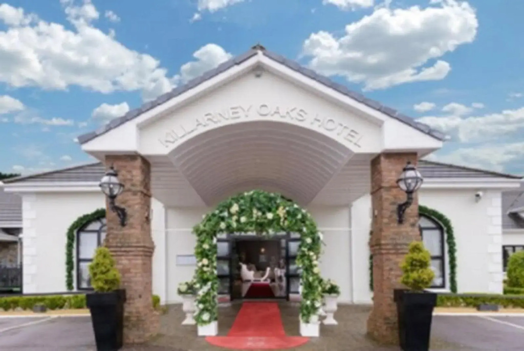 Killarney Oaks Hotel
